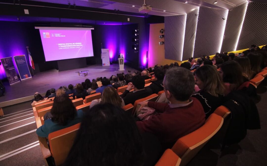 Brecha digital de género: Seminario organizado por el Departamento de Gestión y Políticas Públicas Usach y el Registro Civil analiza los desafíos de la transformación digital en Chile