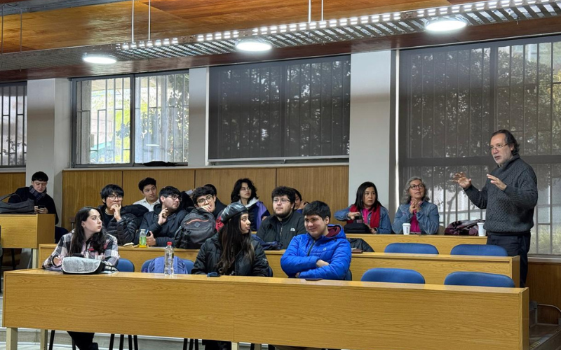 Estudiantes de Administración Pública y Derecho presentan proyectos desarrollados junto a cooperativas